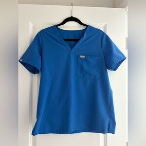 FIGS Catarina Scrub Top